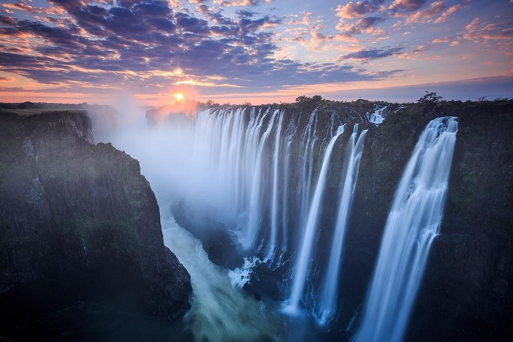 VICTORIA FALLS & CHOBE SAFARI