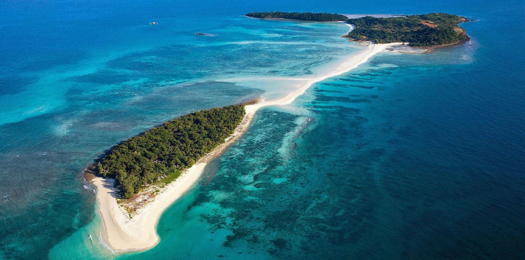 MADAGASCAR ISLAND HOPPING  ESCAPE