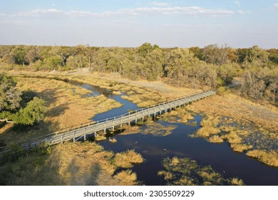 VICTORIA FALLS, CHOBE & OKAVANGO EXPLORER